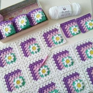 Lila baby blanket/laphgan handmade